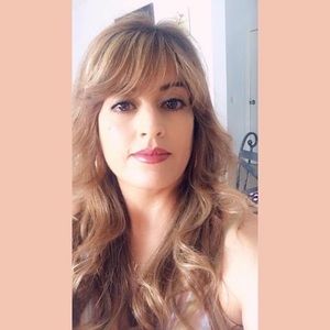Meet your Posher, Miriam